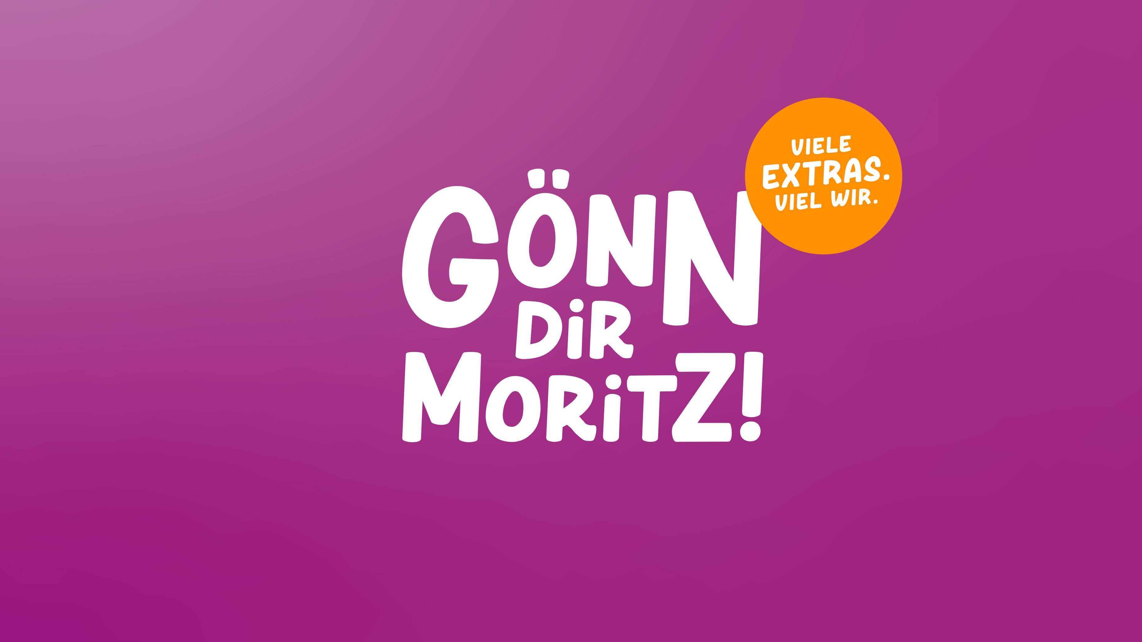 Der Slogan der Personalkampagne der Moritz Klinik “Gönn dir Moritz! Viele Extras. Viel Wir.” auf violettem Hintergrund.